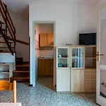 Townhouse With Garden And Pool In بيبيوني