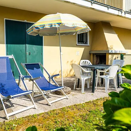 Townhouse With Garden And Pool In 公寓 *
