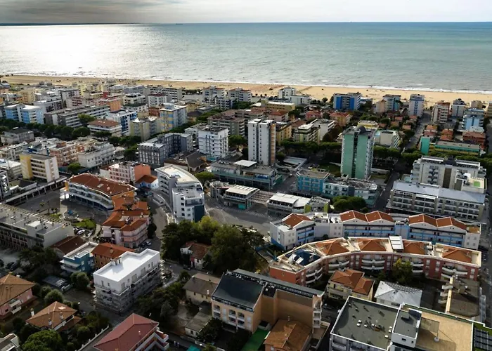 Διαμέρισμα Townhouse With Garden And Pool In Μπιμπιόνε