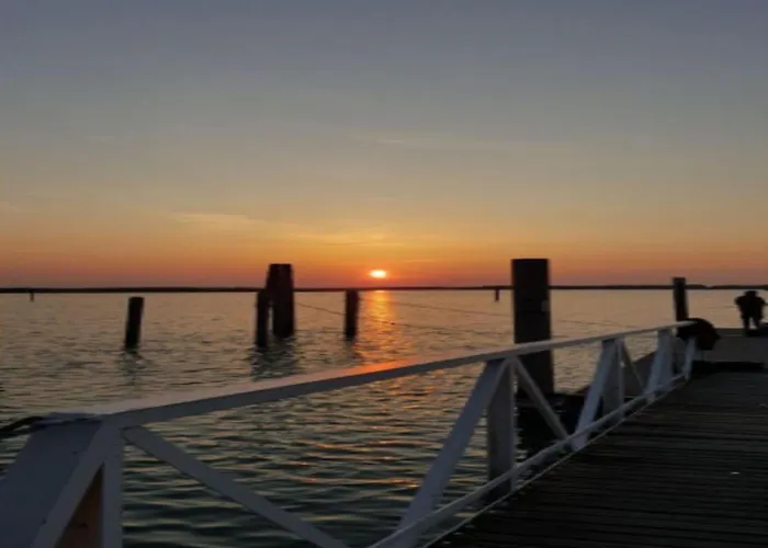 Townhouse With Garden And Pool In