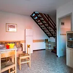 Townhouse With Garden And Pool In
